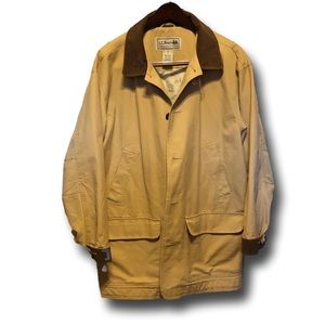 LL Bean traditional barn coat. Mens. Like new. LG